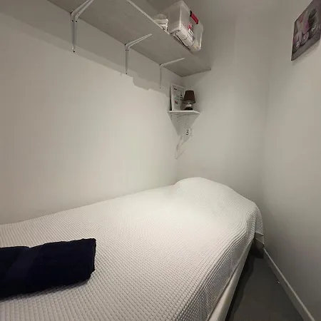 Vue Climatise 50 M De La דירה
